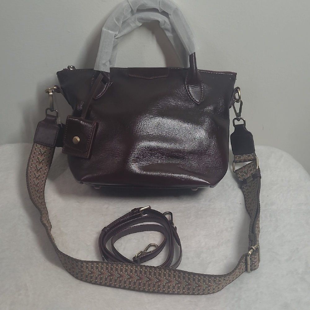 Elegant Brown Leather Handbag